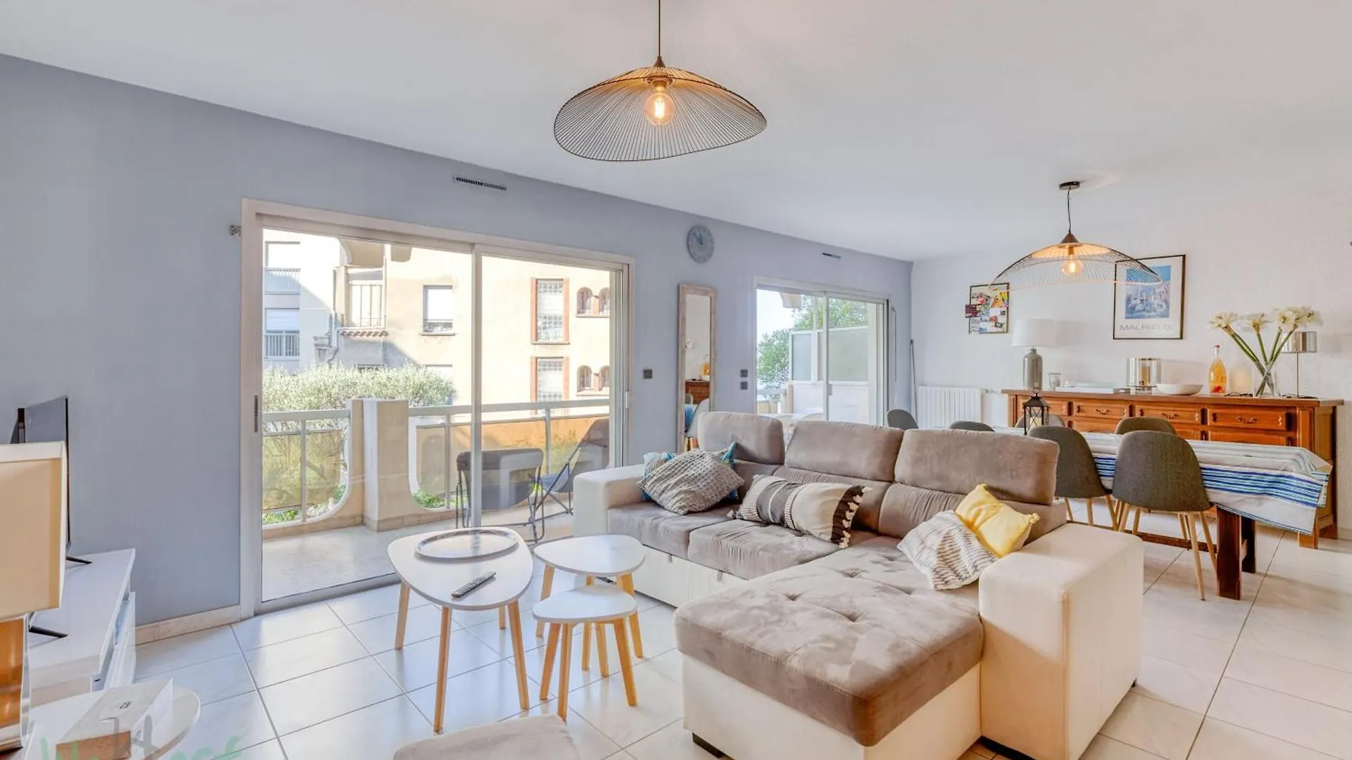 Appartement Les Pieds Dans L'Eau Saint-Raphael  Saint-Raphael (Var)